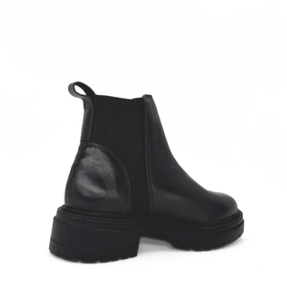 Farah Leather Lugsole Boots